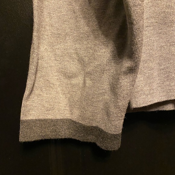 Reitmans skirt and top set in medium heather. Size 22 - Picture 4 of 11